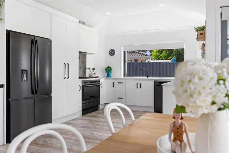 27 Seychelles Drive Papamoa_10