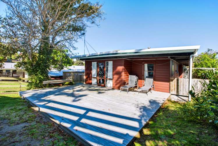 13 Percival Road Paraparaumu Beach_11