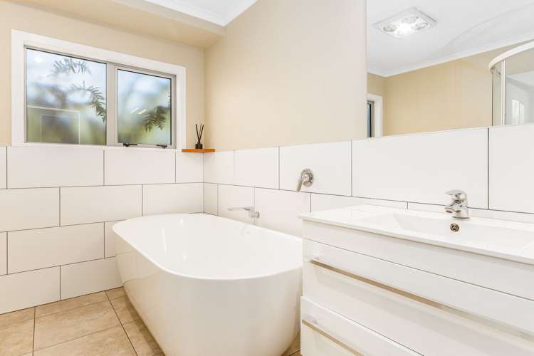 13B Tieko Street Otaihanga_13