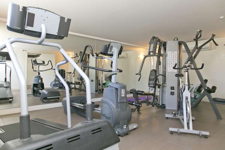 3/225 Lake Terrace Waipahihi_20