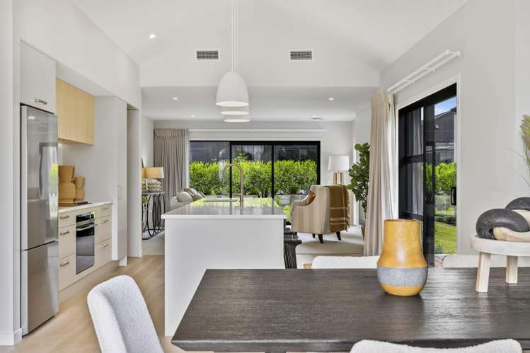 9 Sorrento Drive Rangatira Park_13