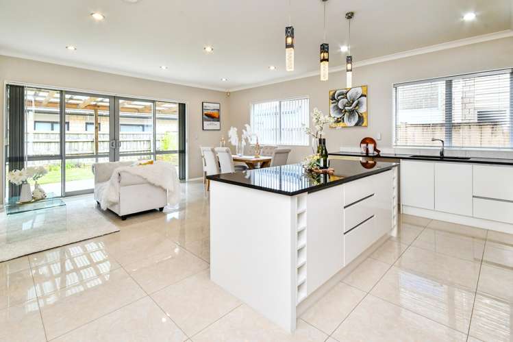 11 Rohi Place Flat Bush_3