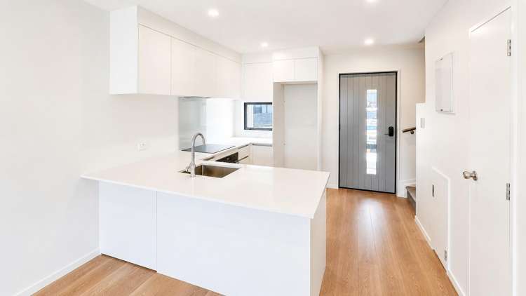 2/107 Selo St 1665_5