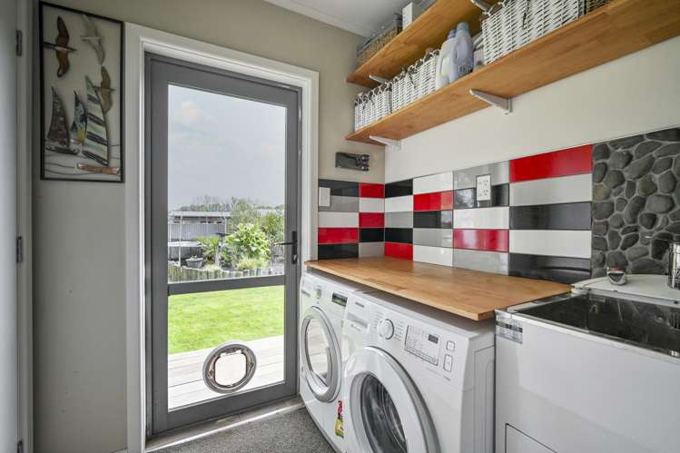 716 Lumsden Road Akina_21