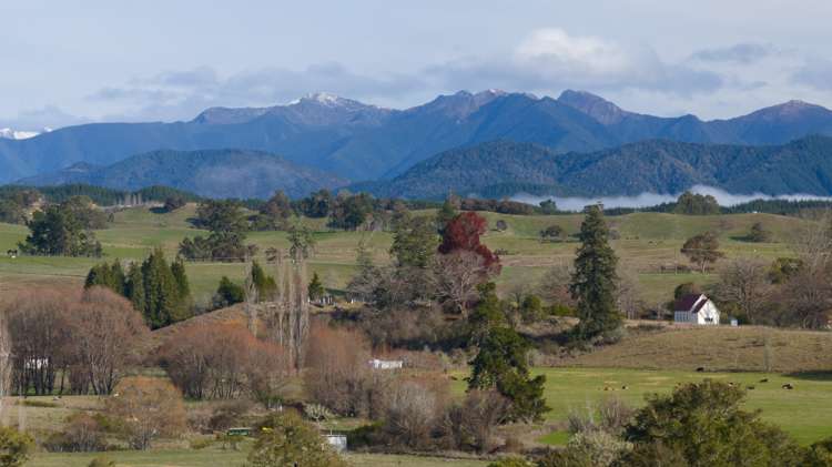 11 Thorn Road Dovedale_14