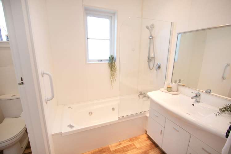 133 Kermode Street Ashburton_13