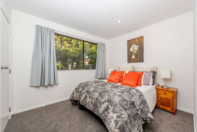 2/239 Waitemata Drive Ranui_5