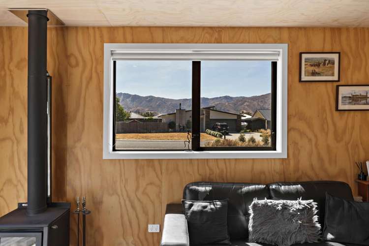 4 Little Maude Drive Lake Hawea_2