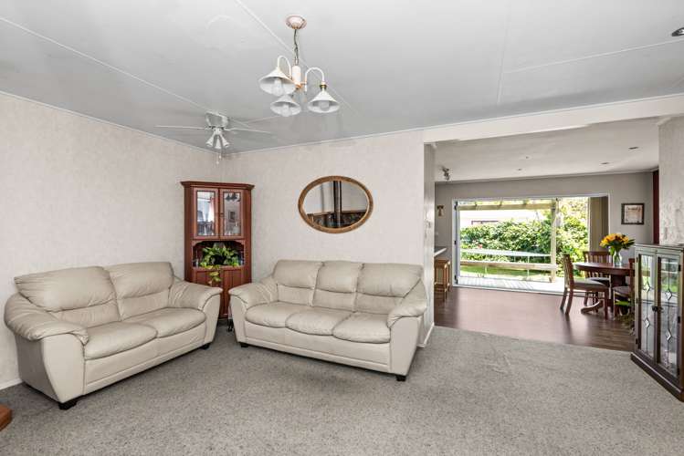 41 Tait Drive Greenmeadows_5