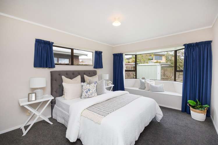 57 Clarke Avenue Highbury_13