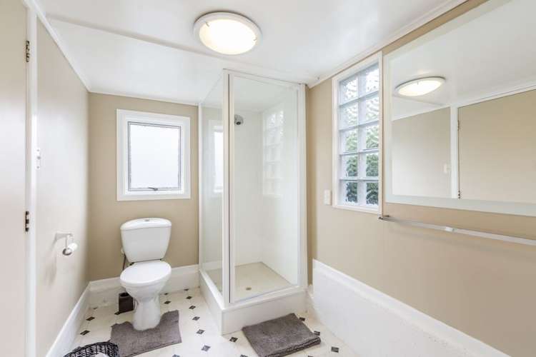 1/19 Limmer Place Browns Bay_14