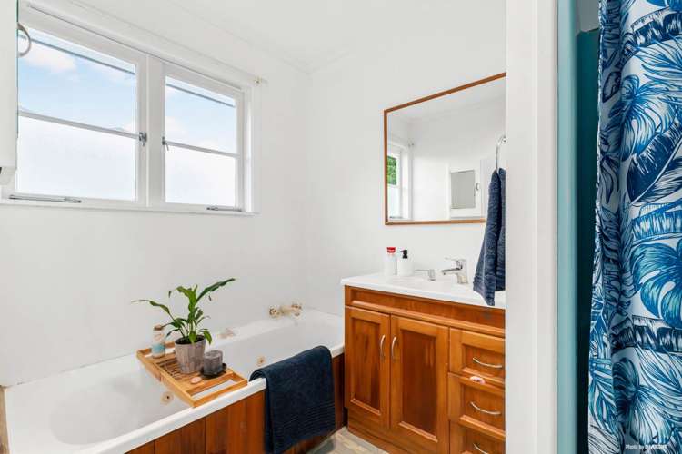 11 Waddell Avenue Point England_10