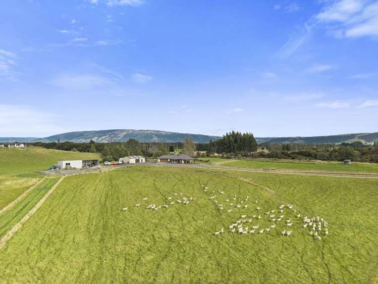 257 Gladstone Road South East Taieri_23