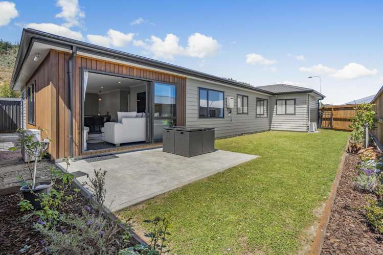 29 Brian Hughes Road Wainuiomata_15