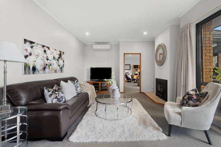 30 Clifton Road Whitford_10