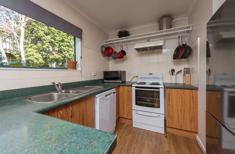 8 Somerville Lane Brightwater_4