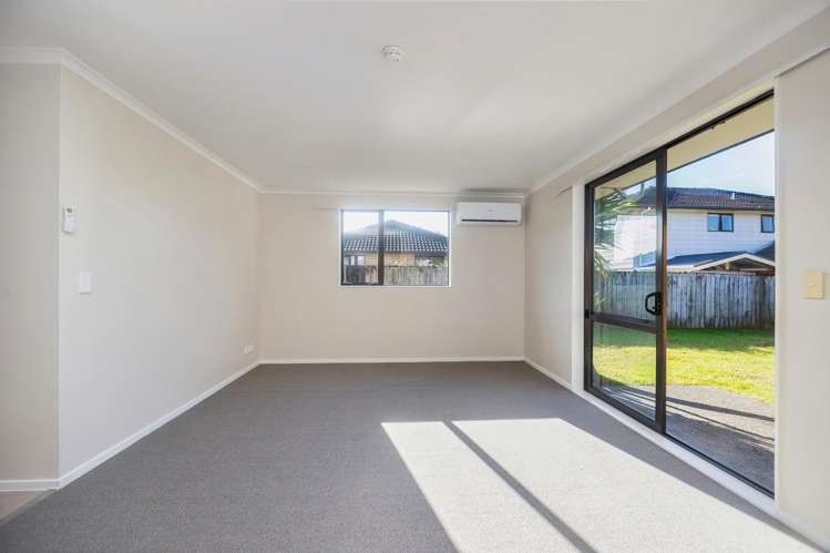 36 Misty Valley Drive Henderson_8