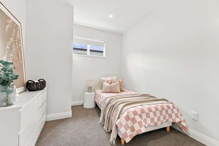 38 Dryden Street Sumner_16