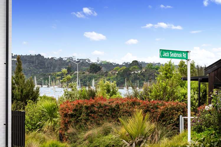 4 Jack Seabrook Road Hobsonville_14