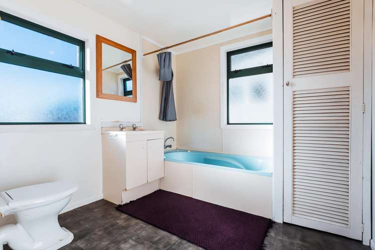 24 Findlay Street National Park_13