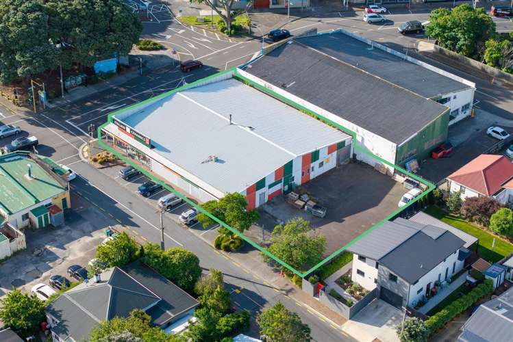 438-442 Cuba Street Alicetown_0