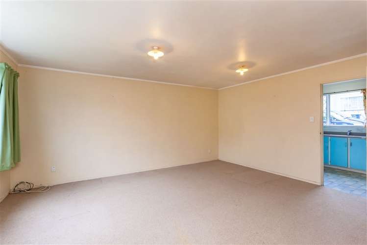 2/79 West Coast Road Glen Eden_8