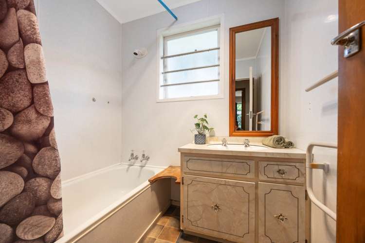 29 Ranui Avenue Ranui_10