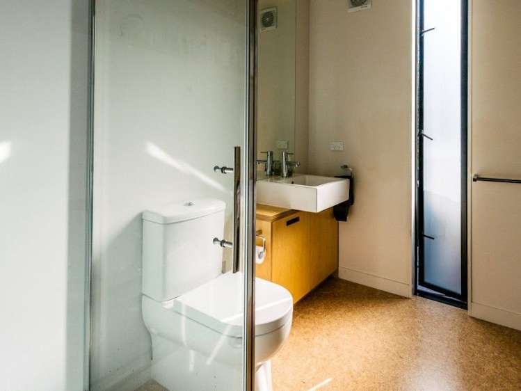 8 Tiri View Road Palm Beach_23