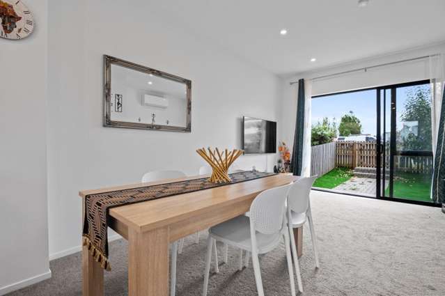 96E Walmsley Road 10672_1