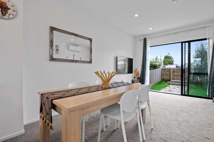 96E Walmsley Road 10672_1