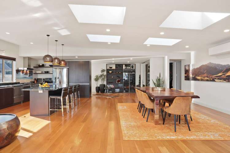 90 The Terrace Herald Island_15