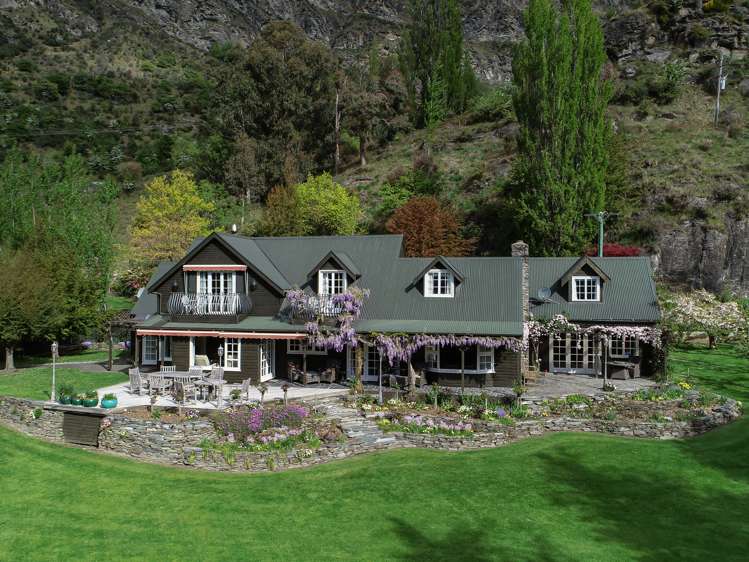 35 Watties Track Arthurs Point_19