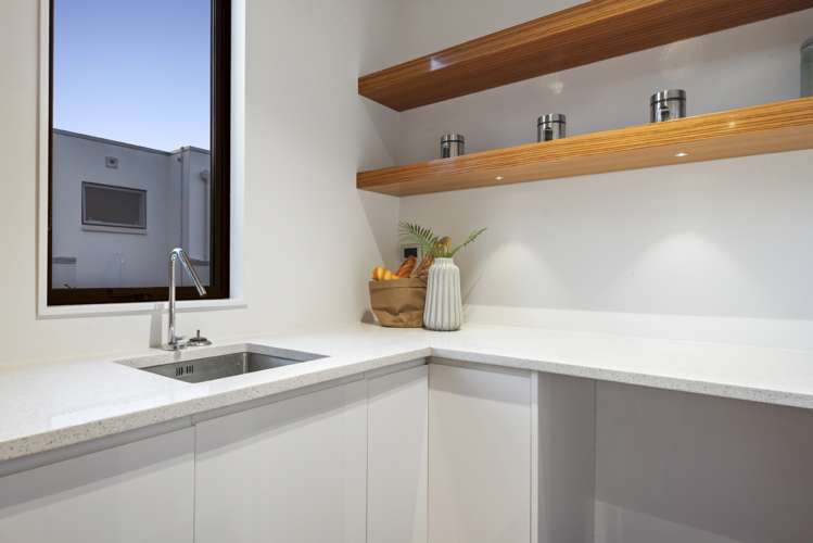 17 Waitemata Road Hauraki_18