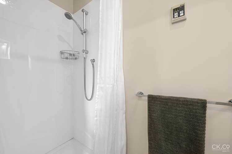 40 Tui Street Alicetown_15