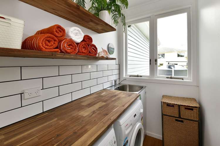 1339 Whangaparaoa Road Army Bay_10