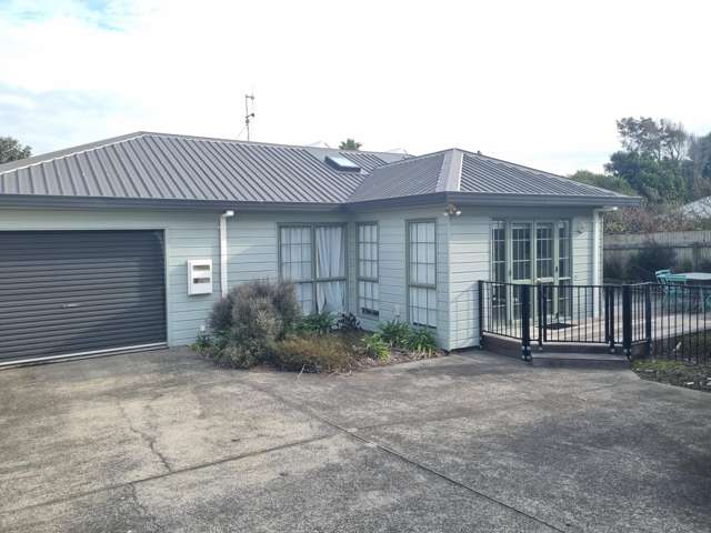 3 Bedroom House in Papamoa Beach