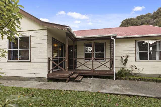 7 Mokopuna Grove Stokes Valley_1