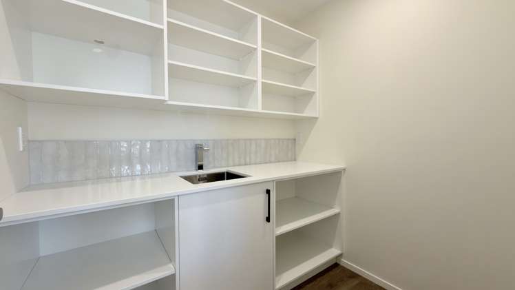 41 Crompton Avenue_3