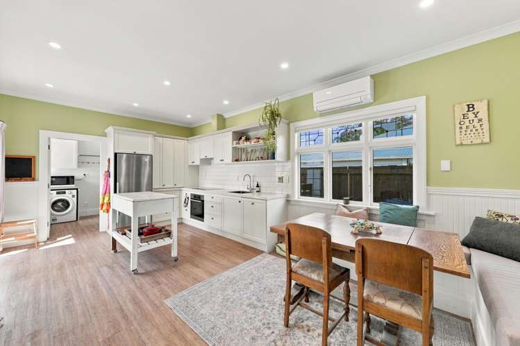 6 Cardiff Avenue Somerfield_4