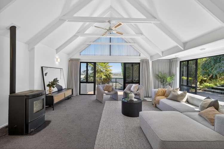 25 Lookaway Place Huntsbury_2