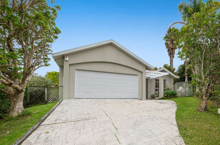 12 Godwin Court Unsworth Heights_2