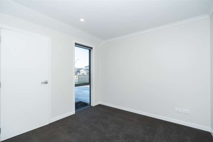 18 Kimbrae Drive Rototuna North_12