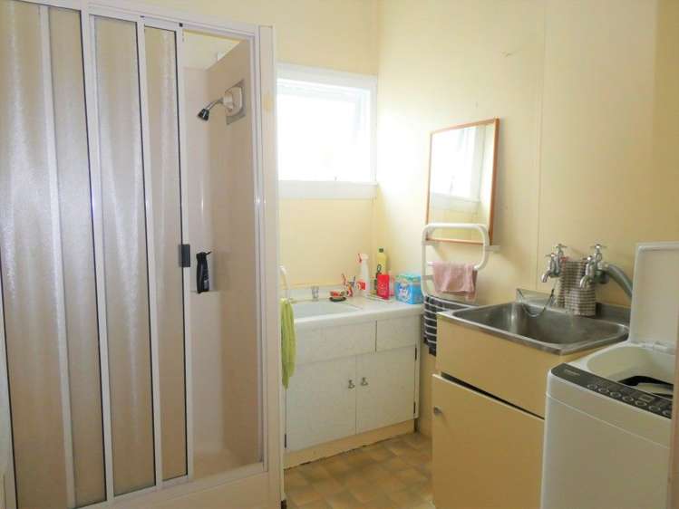 36 Shakespeare Street Greymouth_7