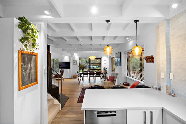 3 Muriwai Road Waimauku_6