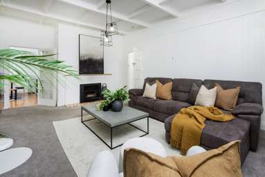 313 Royal Road_2