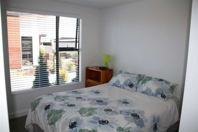 17b Broadway Avenue Highfield_6