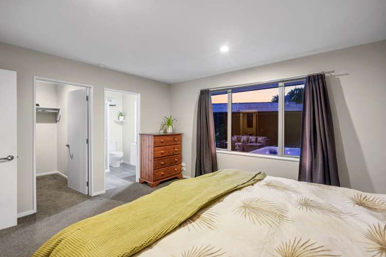 69 Inwoods Road Parklands_14