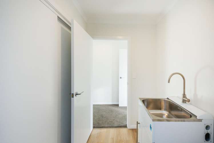 75 Atlantic Drive Fitzherbert_24