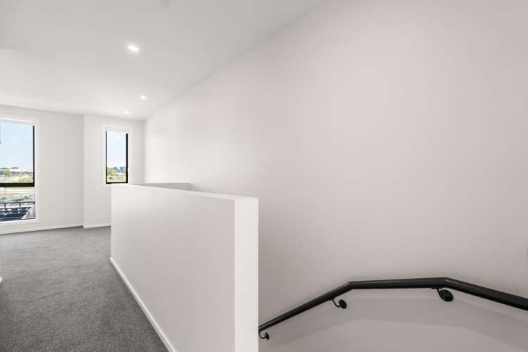 4/17 Clearwater Street 11329_10