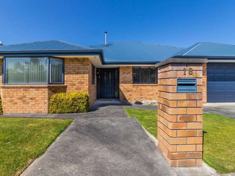 18 Garrett Place Riverstone Terraces_21